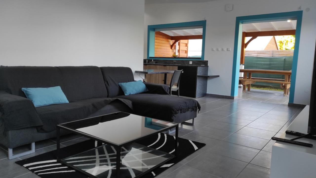 Two-Bedroom House,1305457672:JPEG
